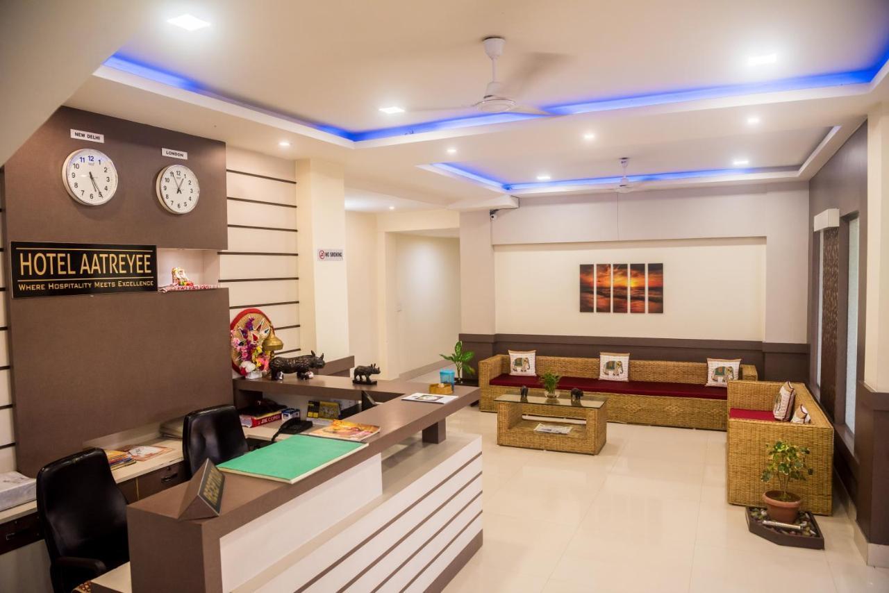 Hotel Aatreyee Dibrugarh Luaran gambar